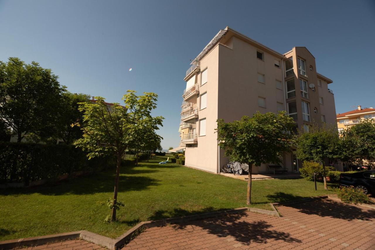 Lakeside Family Apartment شيوفوك المظهر الخارجي الصورة